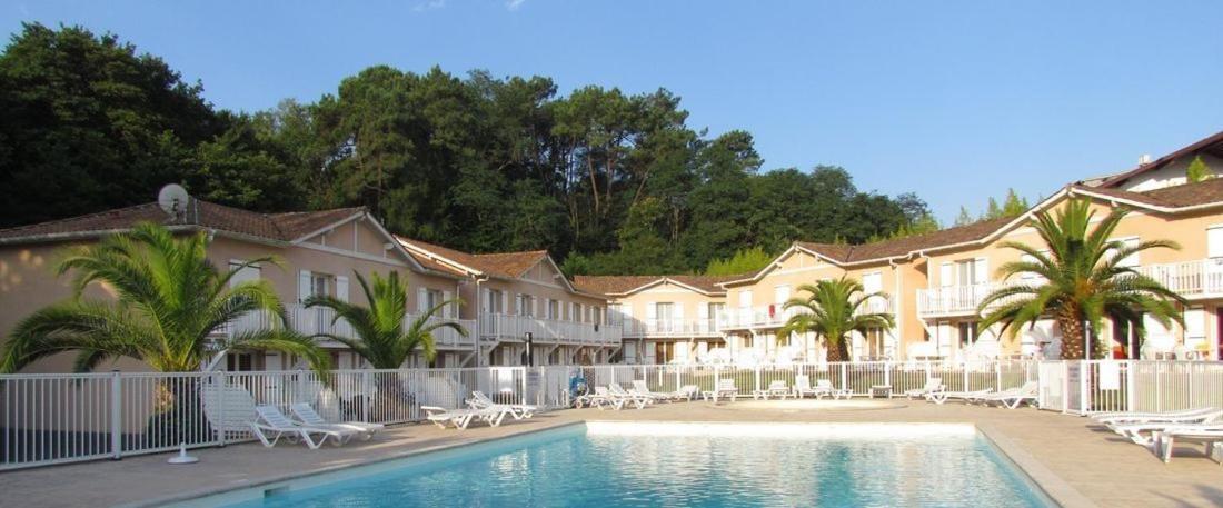 T3 En Duplex Avec Grande Piscine Apartment Anglet Exterior photo